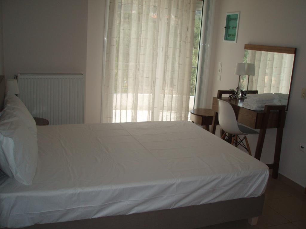 Elea Apartments Kalamata Esterno foto