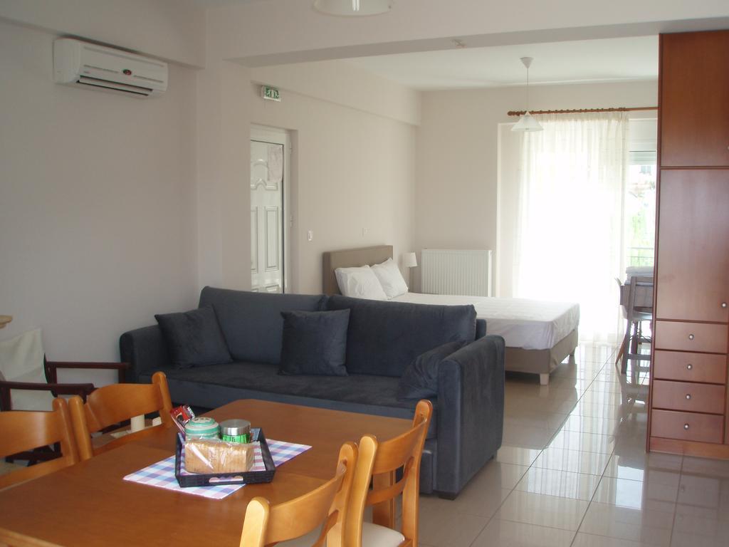 Elea Apartments Kalamata Esterno foto